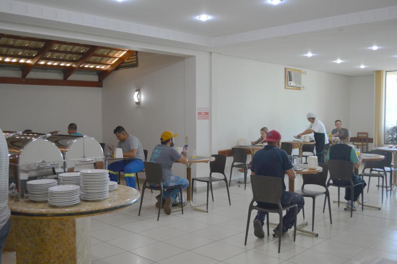 Sara Palace Hotel Uberlandia Bagian luar foto
